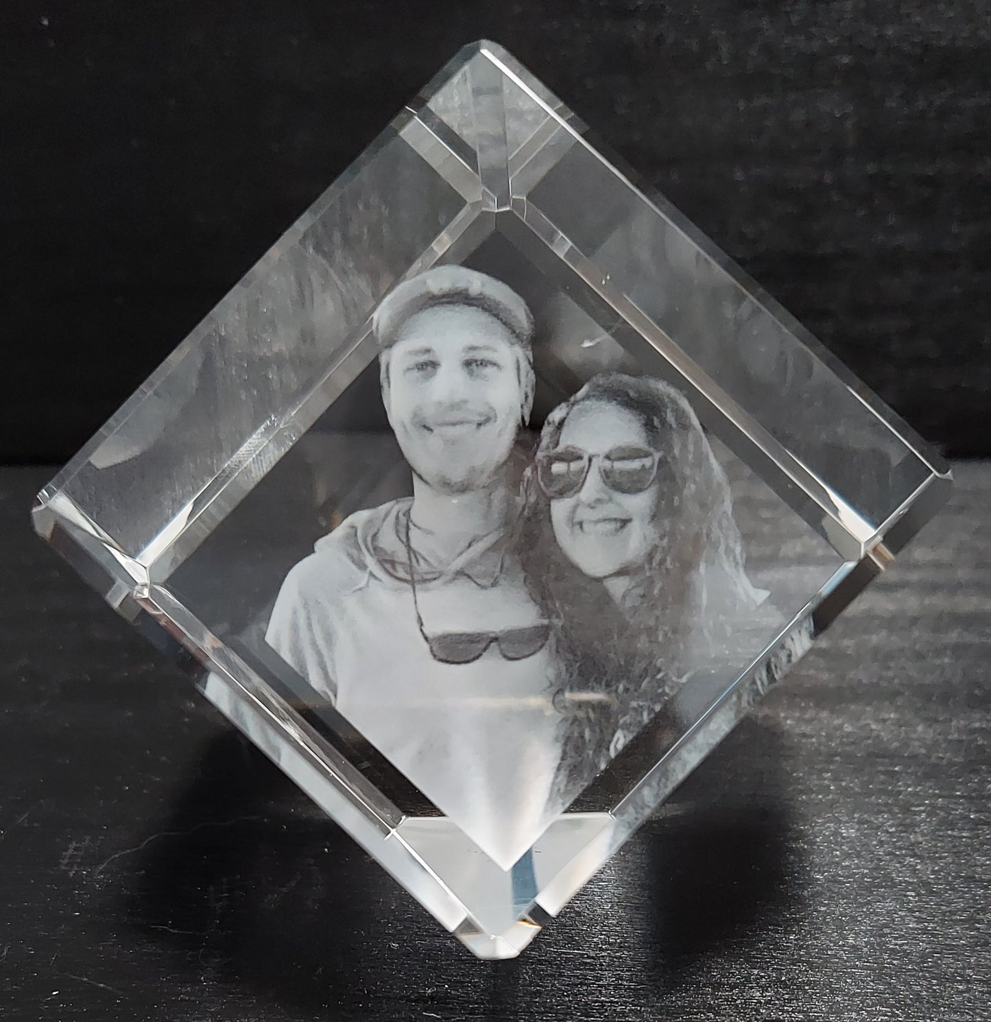 3D Crystal Cut Corner Engraved Photo - Mother's Day, Father's Day, Memorial, Anniversary, Birthday, Mom, Dad, Wife, Pet, 3D Crystal Gift