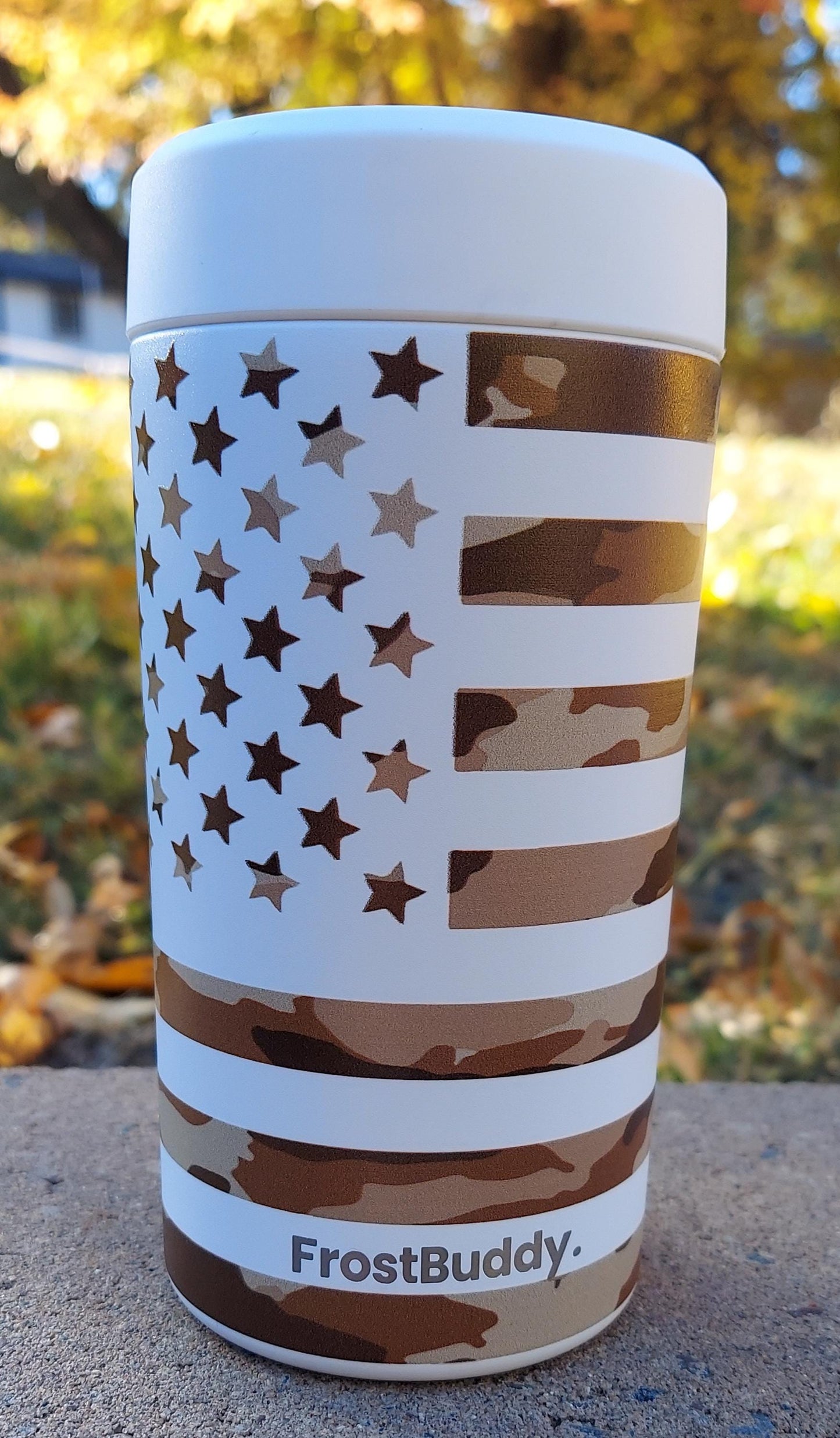 Frost Buddy Universal Buddy 2.0 Can Cooler - Rogue Camouflage Flag, United States, America, Patriotic, American, Proud, Hunter, Hunting