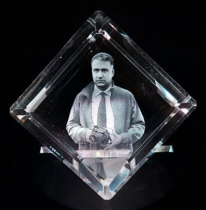 3D Crystal Cut Corner Engraved Photo - Mother's Day, Father's Day, Memorial, Anniversary, Birthday, Mom, Dad, Wife, Pet, 3D Crystal Gift
