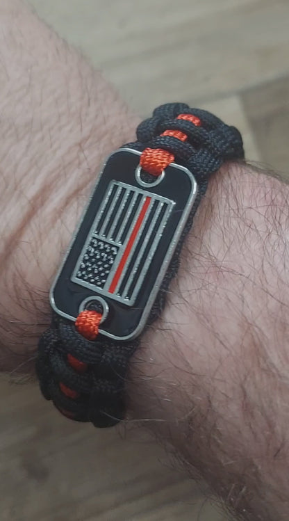 Thin Red Line Paracord Bracelet - Firefighter Paracord Survival Bracelet - American Flag Emblem - Adjustable Zinc Alloy Buckle