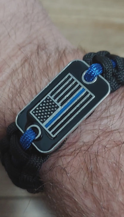 Thin Blue Line Paracord Bracelet - Police Officer Paracord Survival Bracelet - American Flag Emblem